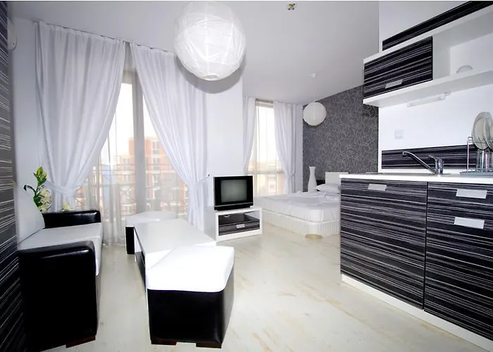 Rainbow 3 Club Hotell Slăntjev Brjag