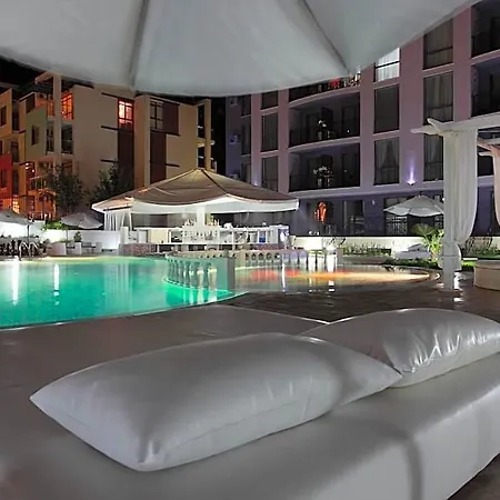 Rainbow 3 Club Хотел 3*