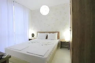 Hotel Rainbow 3 Club